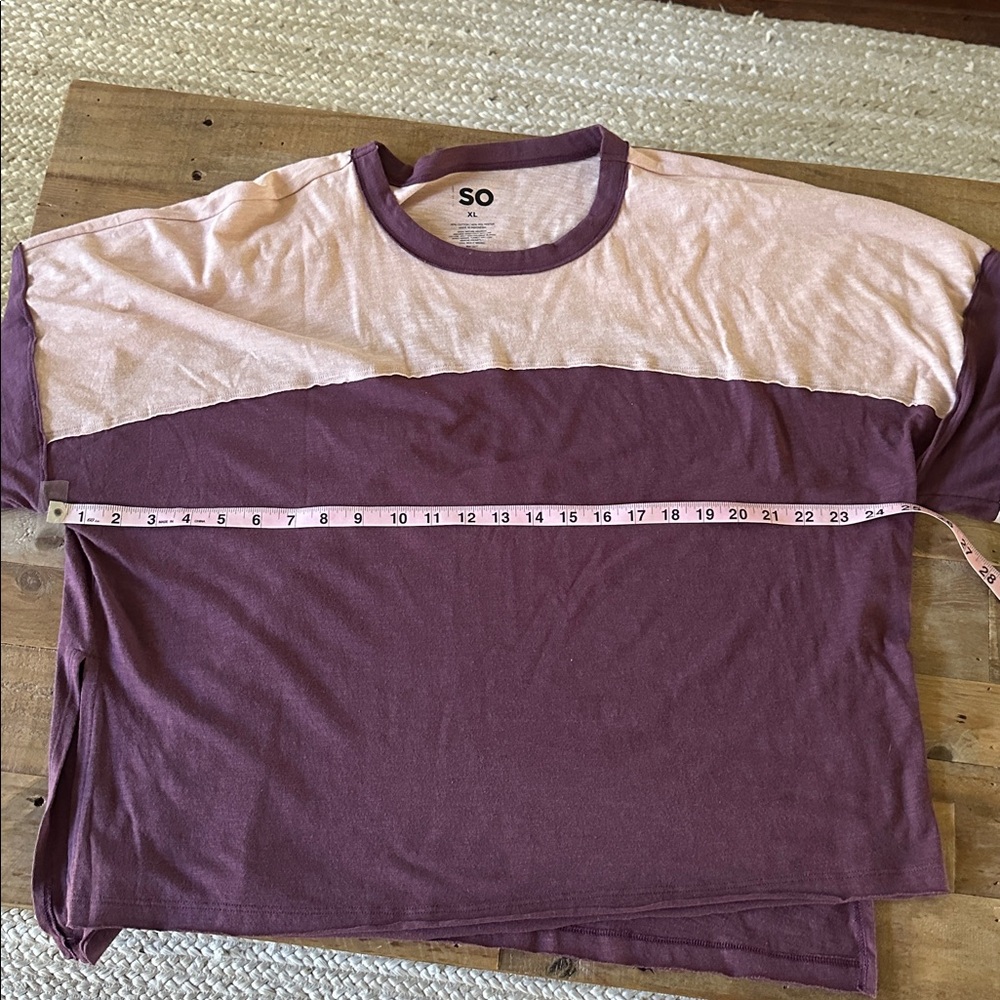 Women's Colorblock Long Sleeve Top in Burgundy and Blush - Picture 10 of 10